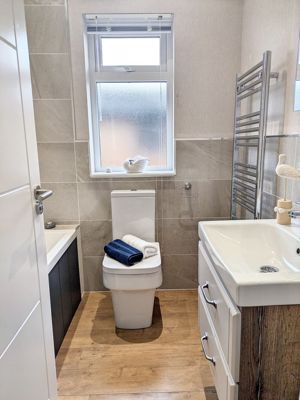 Photo 1- click for photo gallery